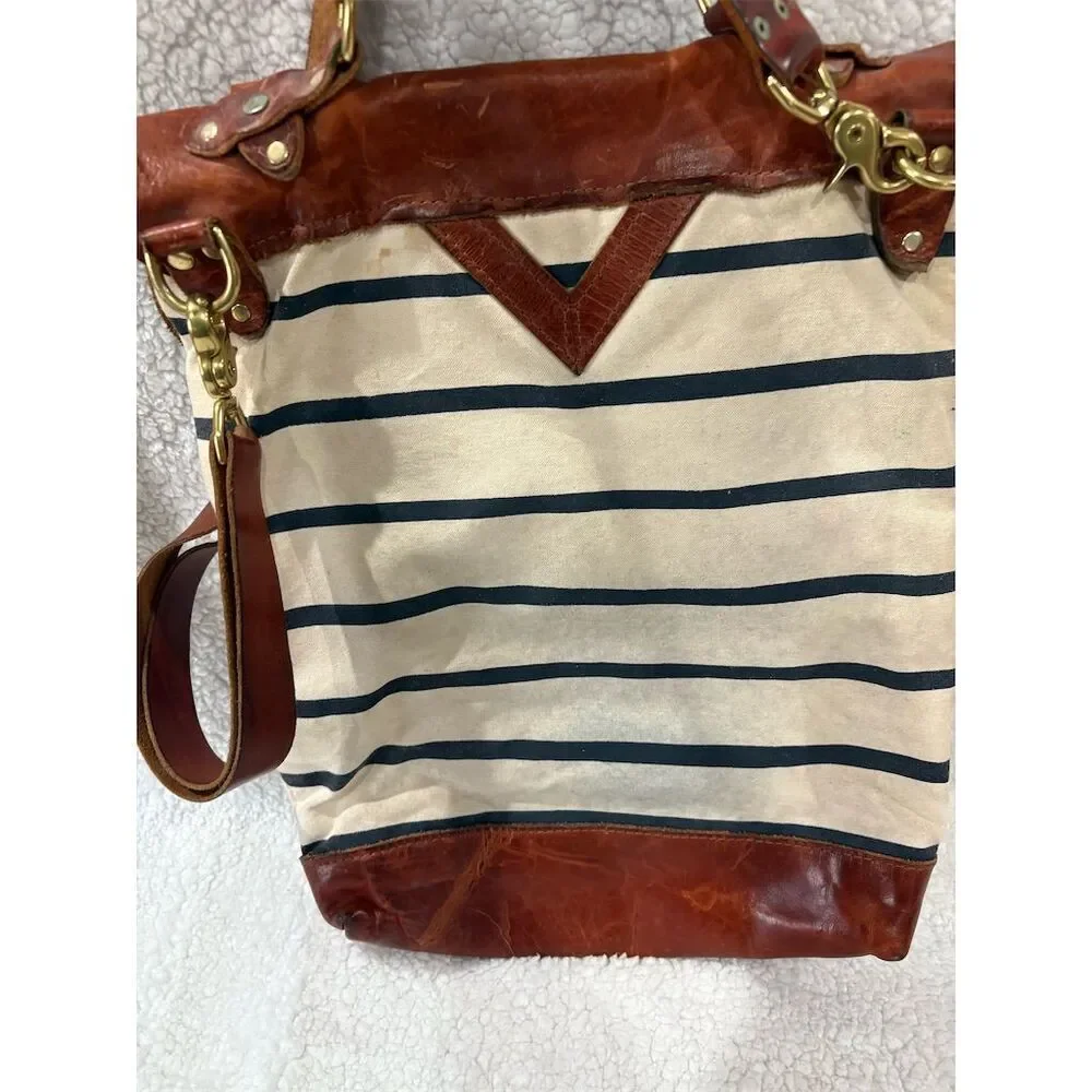 Arc of a Diver Women's Striped Brown Cream Flap Closure Vintage Style